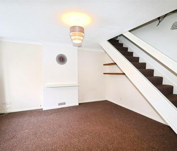 Portia Close, Nuneaton - Photo 1