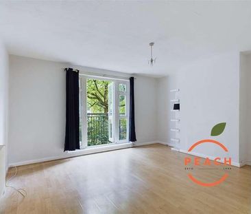 Bletchley Court, Bletchley Street, Old Street, N1 - Photo 2