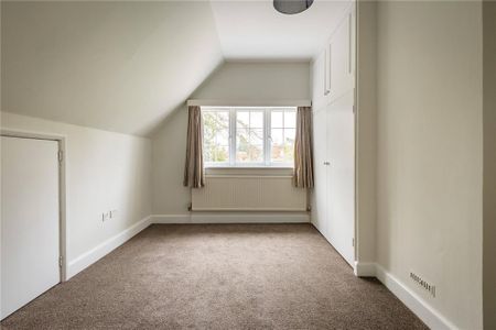 3 bedroom detached house to rent - Photo 2