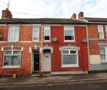 3 bedroom terraced house to rent - Photo 5