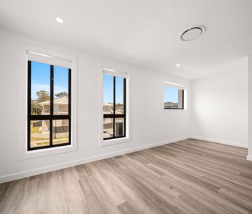Brand New Modern Family Living in the Heart of Austral! - Photo 6