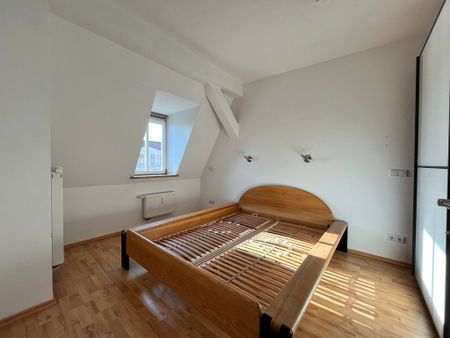 hochwertige, möblierte 2- RWE in der Görlitzer Augustastraße ! - Photo 3