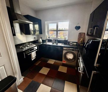 3 bedroom apartment to rent - Photo 1