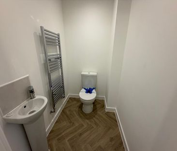 2 bedroom end of terrace house to rent - Photo 6