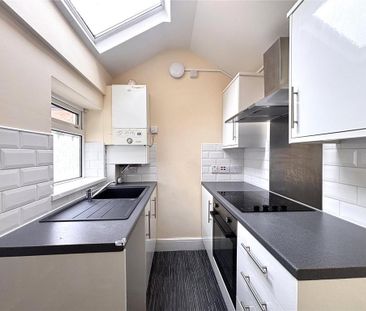 2 bedroom terraced house to rent - Photo 5