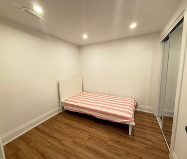 For Lease - 55 Rockford Road, Toronto, Ontario - Photo 4