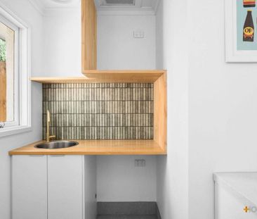 GORGEOUSLY RENOVATED | QUIET STREET - Photo 5