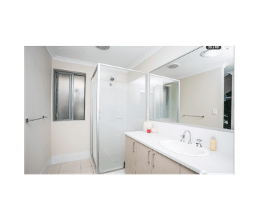 LOW MAINTENANCE FAMILY HOME - Photo 6