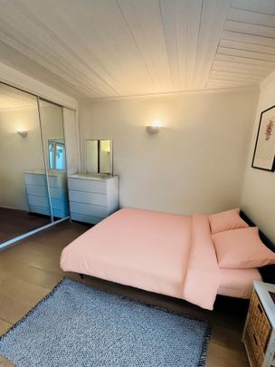 Room in a Shared Flat, With Communal Garden And Bike Storag, W9 - Photo 1