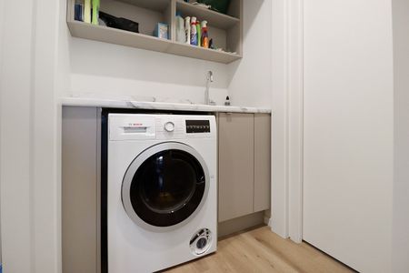 TWO BEDROOM TOWNHOUSE IN SOUGHT AFTER COMPLEX - Photo 2
