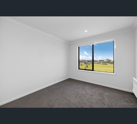 14 Tupy Way, Officer, Vic 3809 - Photo 5