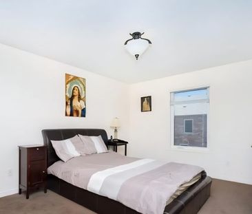 For Lease - 439 Aspendale Crescent, Mississauga, Ontario - Photo 6