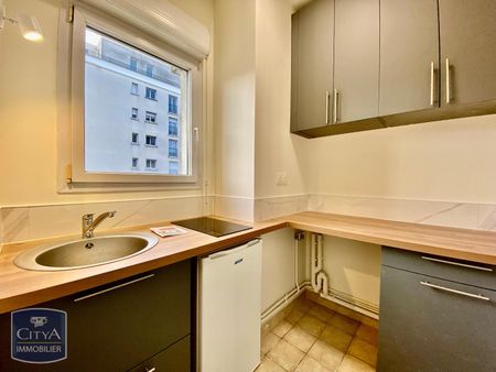 Location Appartement 1 pièce 29m² LA RICHE 37520 - Photo 4