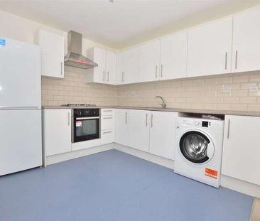 Station Road, Redhill, Surrey, RH1 - Photo 4