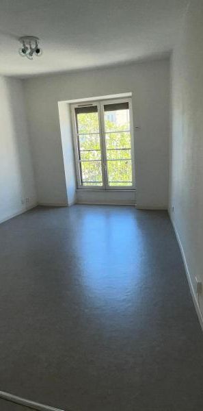 Location Appartement 1 pièce 19m² CLERMONT FERRAND 63000 - Photo 1