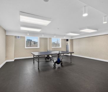 For Lease - 326 Major Mackenzie Drive Unit# 230, Richmond Hill, Ont... - Photo 6