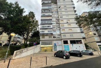Apartamento T3 em Lisboa