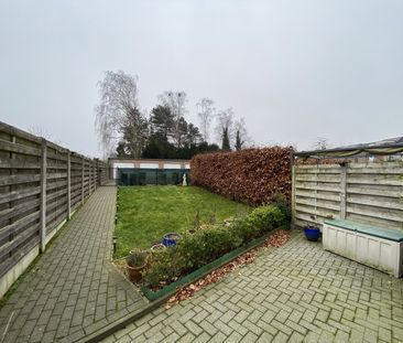 Ruim gelijkvloers appartement met tuin - Photo 2