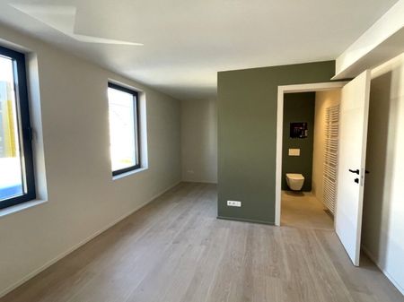 Prachtig nieuwbouw villa-appartement op toplocatie - Photo 2