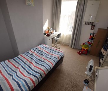 2 bedroom house - terraced to rent - Photo 4