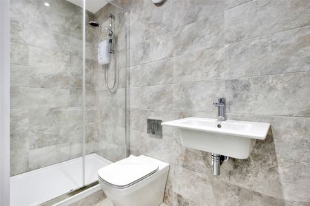 3B Main Road, Sutton At Hone, Dartford, DA4 9HA - Photo 5