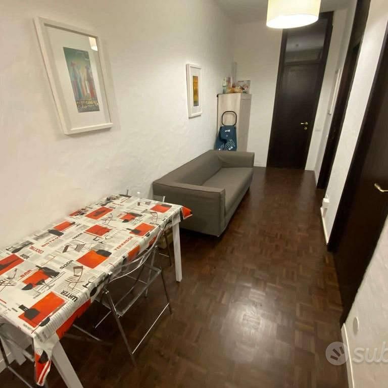 Stanza in appartamento di 90 m² a Milano - Photo 1