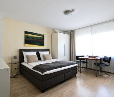 Modern möbliertes Apartment mit Aufzug im Herzen von Köln - Photo 5