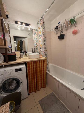 Location Appartement 2 pièces 42m² MONTAUBAN 82000 - Photo 4