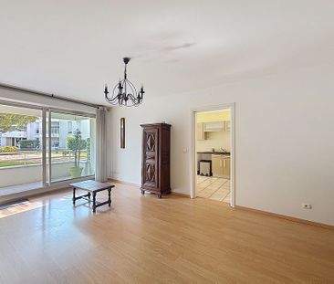 Location Appartement 3 pièces Meublé 77m² BRUGES 33520 - Photo 1