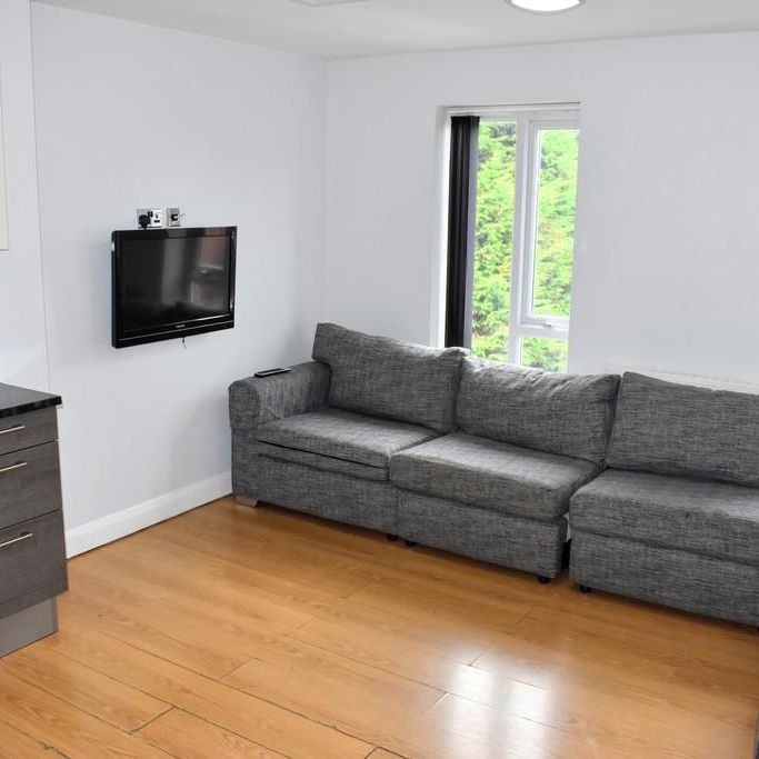 5 bedroom townhouse to rent - Photo 1