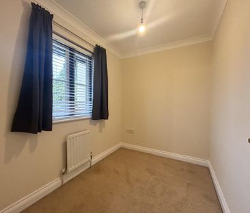 3 bedroom detached house to rent - Photo 3