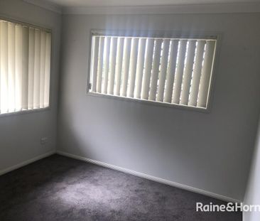 Two-Storey Family home - Photo 5