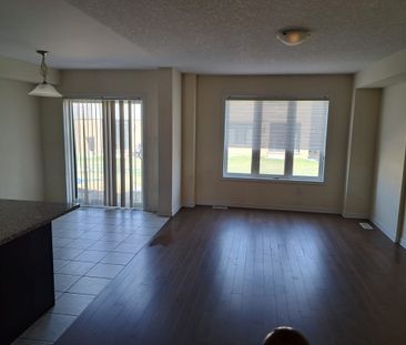 For Lease - 300 Bedrock Road, Hamilton, Ontario - Photo 3