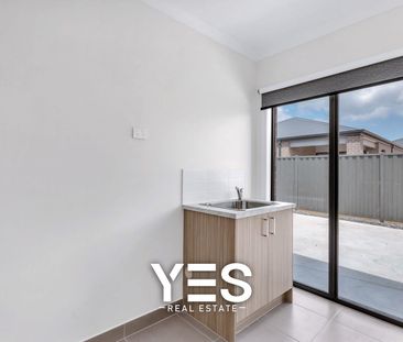 Comfortable Family Home in Clyde - Photo 6