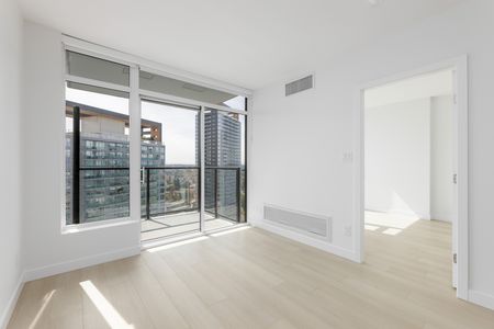 13725 George Jct (26th Floor), Surrey - Photo 4