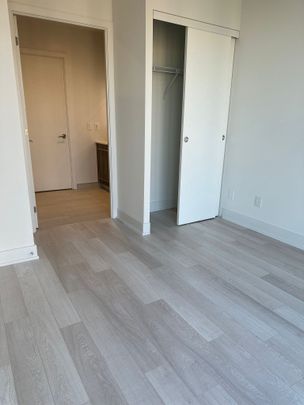 For Lease - 8 Cumberland Street Unit# 4504, Toronto, Ontario - Photo 1