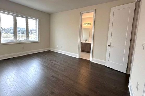 For Lease - 37 Schmeltzer Crescent, Richmond Hill, Ontario - Photo 1