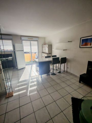 Location Appartement 2 pièces 48m² BEGLES 33130 - Photo 3