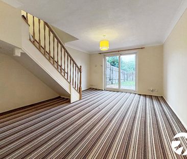 2 bedroom terraced house to rent - Photo 3