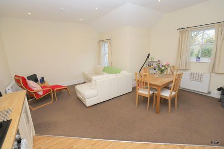 2 bedroom apartment to rent - Photo 2