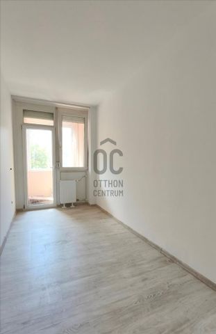 Kiadó jó állapotú panel lakás - Székesfehérvár - Photo 3
