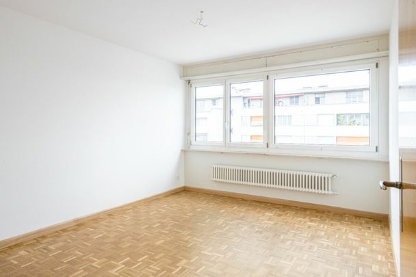 Zwischen Kannenfeldpark und Burgfelderplatz - schöne 4-Zimmerwohnung im 5.OG - Foto 1