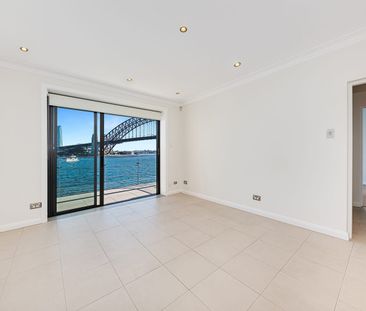 Sydney Harbour at your doorstep - Photo 2