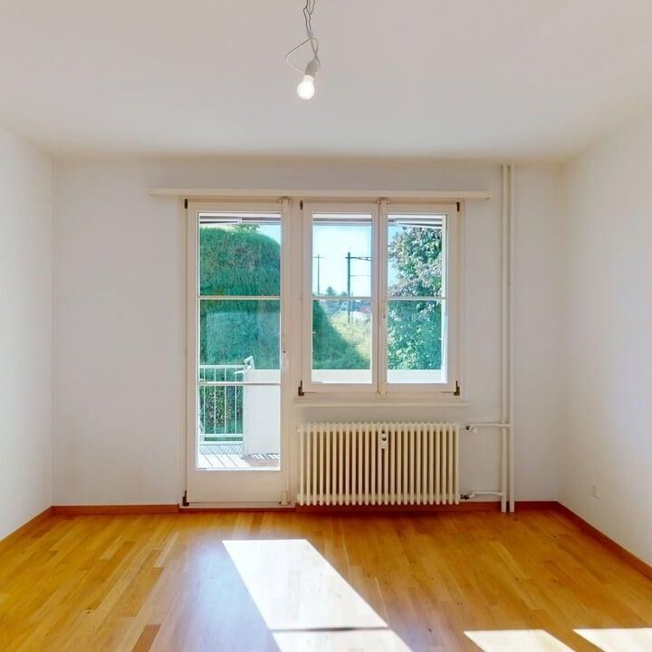 RENT WITHOUT DEPOSIT - APARTMENT WITH SEATING - Photo 1