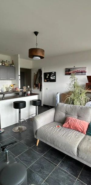 Appartement à louer 2 pièces 46.33m² - Photo 1