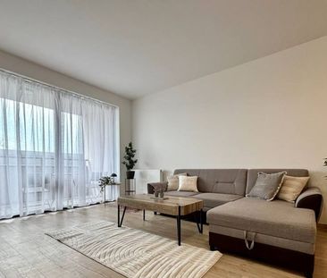 Veľký, nový 2- izbový byt s balkónom, parkovacím miestom v centre - Fotografia 1