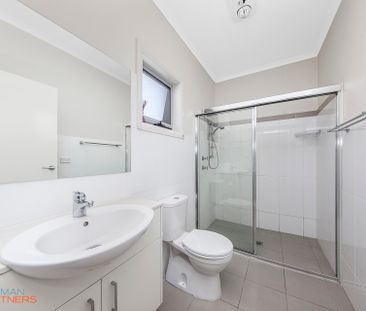 9/10 Tasman Place, Lyons ACT 2606 - Townhouse For Rent | Domain - Photo 6