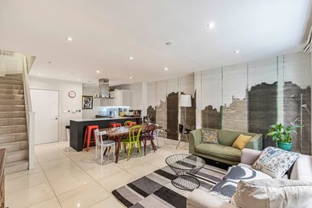 Rampart Street, Aldgate East, London, E1 2LA - Photo 2