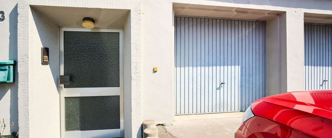 Ihr neues Zuhause in Barmen: 4 Zimmer, Garage und viel Platz zum Wohlfühlen - Photo 1