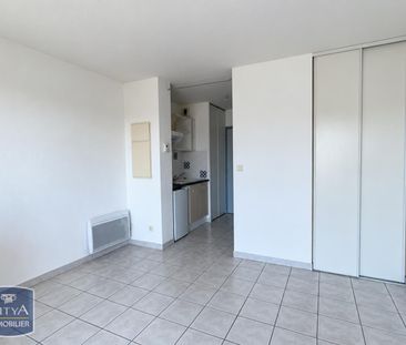 Location Appartement 1 pièce 21m² NARBONNE 11100 - Photo 2